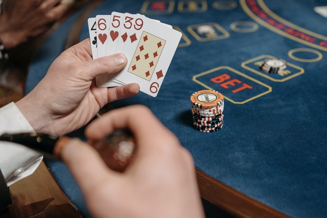 Pros Of Online Slot Gambling Games That Every Speculator Must Know!